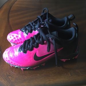 Girls Nike Soccer cleats